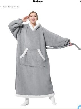 Bedsure Sherpa Fleece Wearable Blanket Hoodie Long Robe Gray Oversized NWT